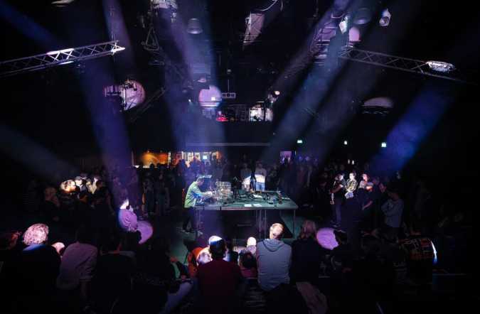 Modulation takes center stage at U?